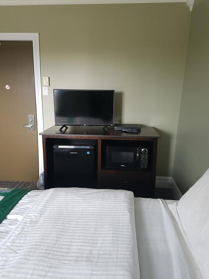 Seaport Inn Port Union Bagian luar foto